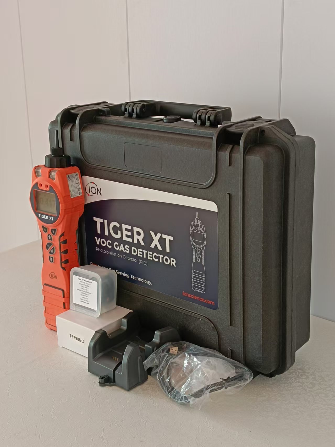 英國離子TIGER XT-1026 高靈敏型  手持式VOC檢測儀