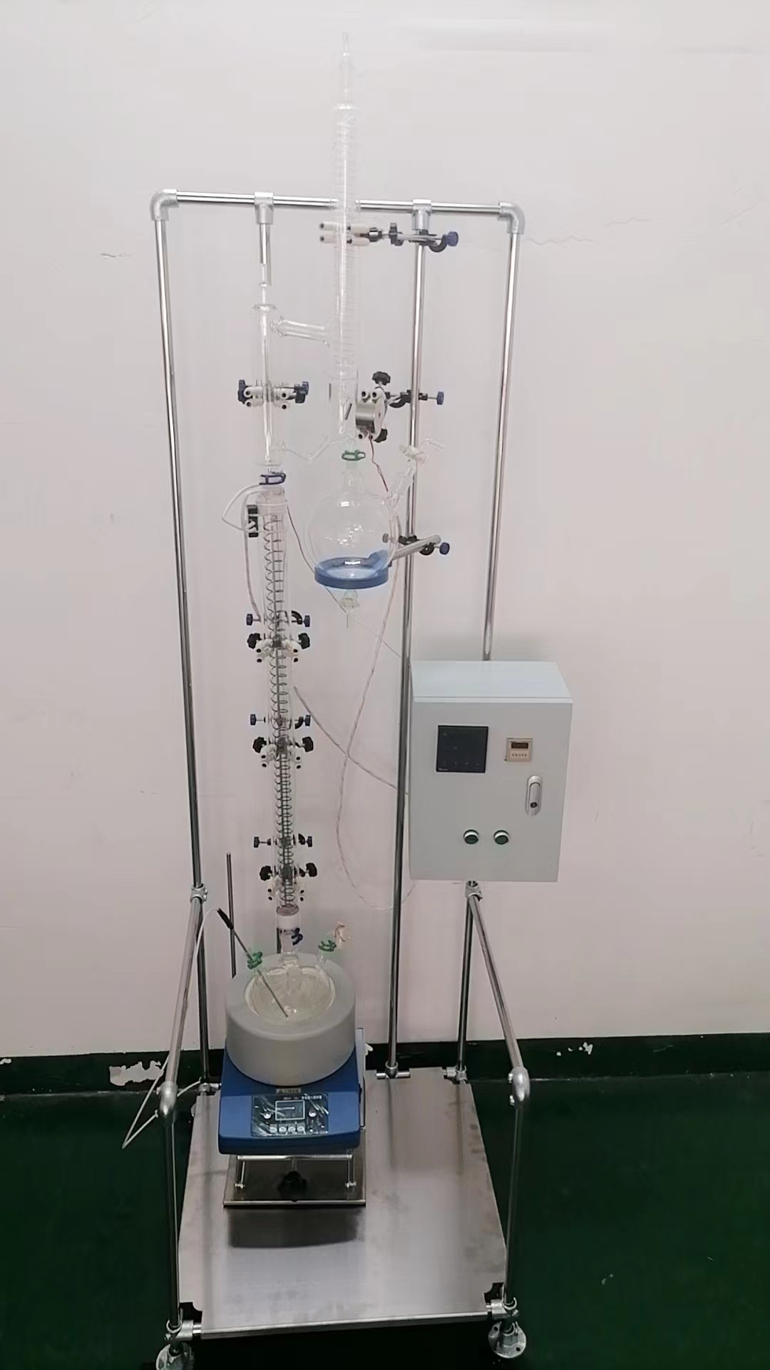 精餾塔液泛后緊急操作控制